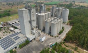 aerial,view,of,animal,feed,factory.,agricultural,silos,,grain,storage
